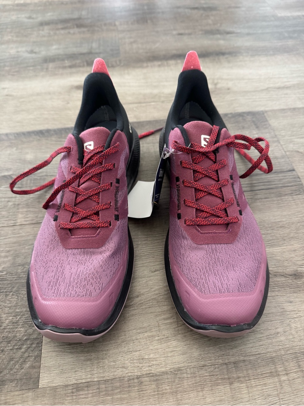 Women’s Salomon Outpulse Gore-Tex Hiking Shoe, 9.5
